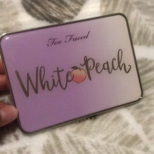 💜TOO FACED WHITE PEACH PALETTE💜